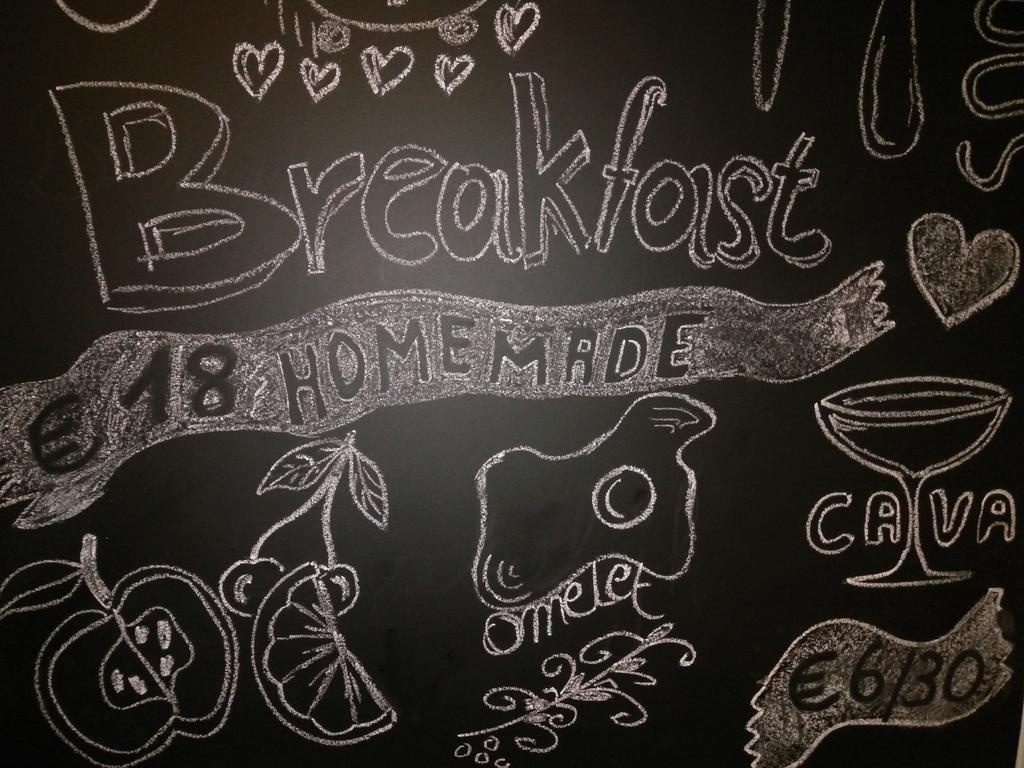 B&B Tspijker โมล ภายนอก รูปภาพ
