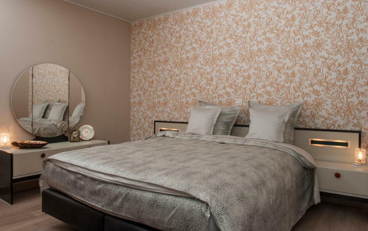 B&B Tspijker โมล ภายนอก รูปภาพ